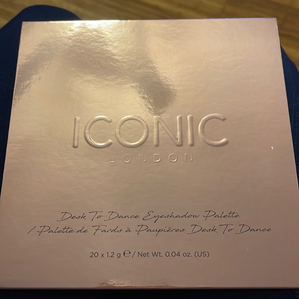 Iconic London eyeshadow palette 24g